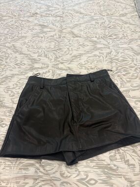 Zara Black Faux Leather Skirt-Short